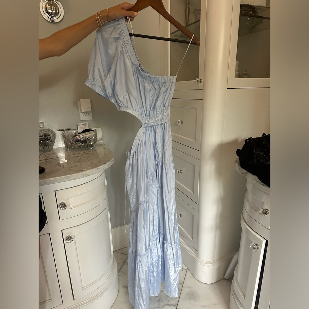 Blue maxi dress with cutout